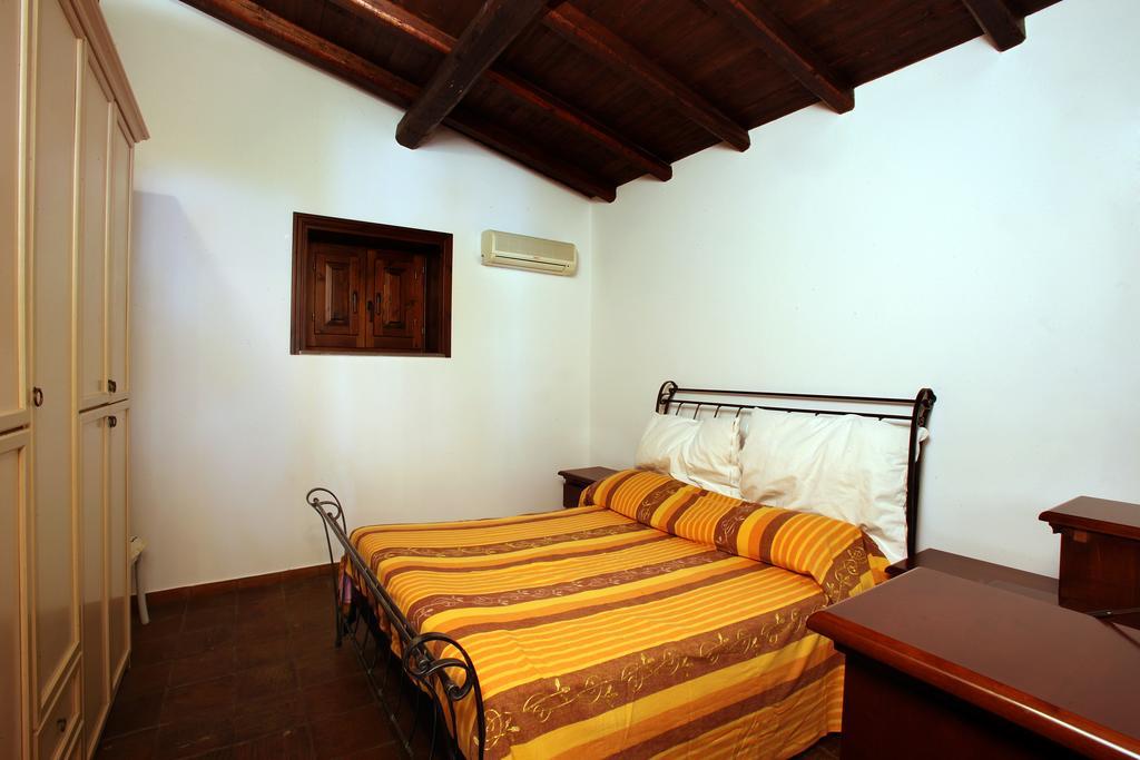 HGT Supreme Residence San Gregorio di Catania Cameră foto
